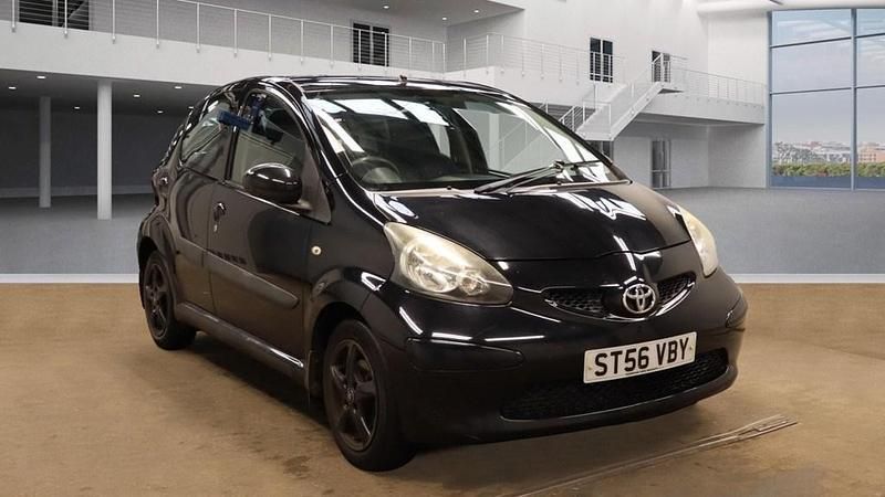 Black Used 2007 Toyota Aygo Hatchback | £1,295 (Good price) - Image 1/4