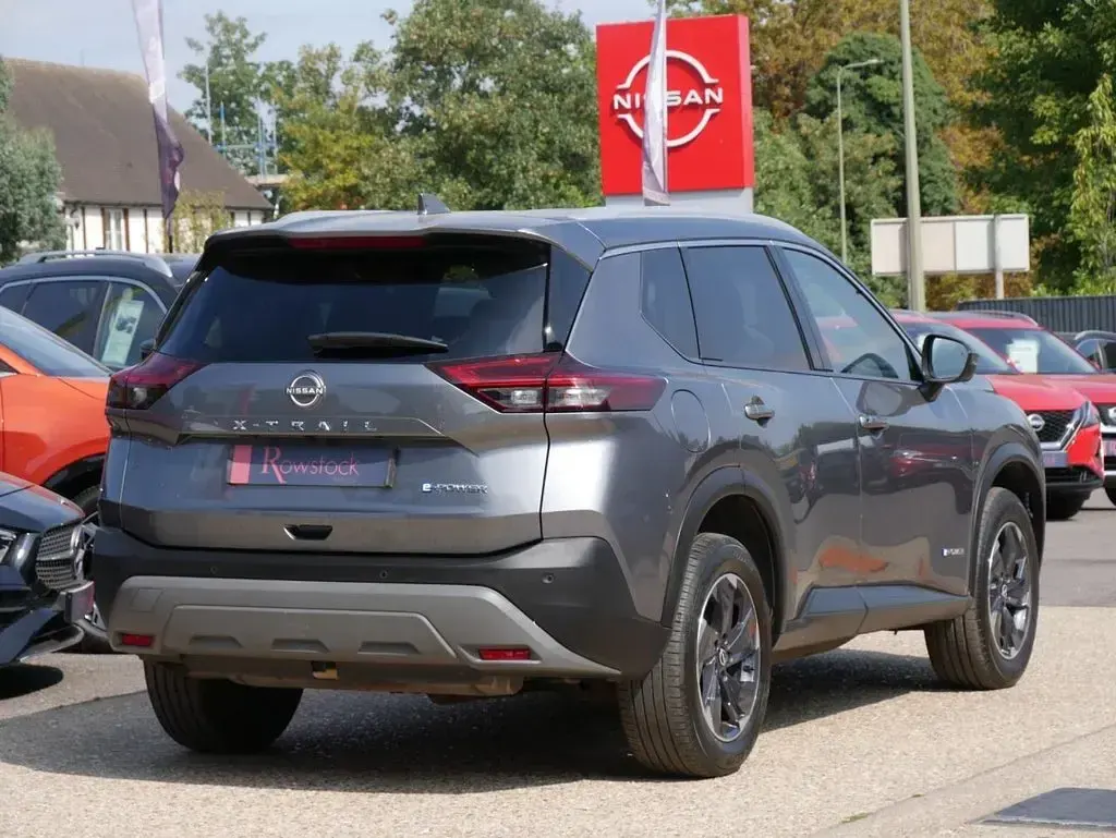 Used Nissan X-Trail N-Connecta 213 HP (156 kW) 2025 Grey SUV
