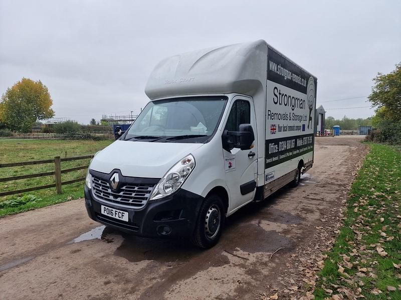 White Used 2016 Renault Master Van | £3,295 - Image 1/4