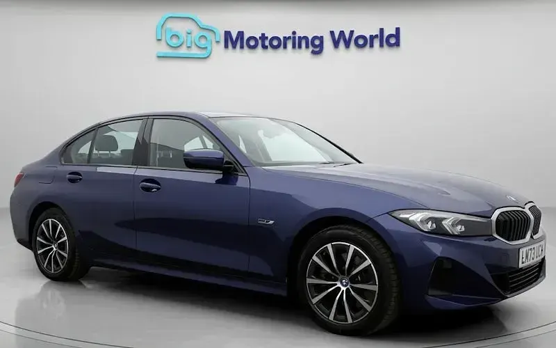 Used BMW 330e Sport Line 292 HP (214 kW) 2023 Sedan