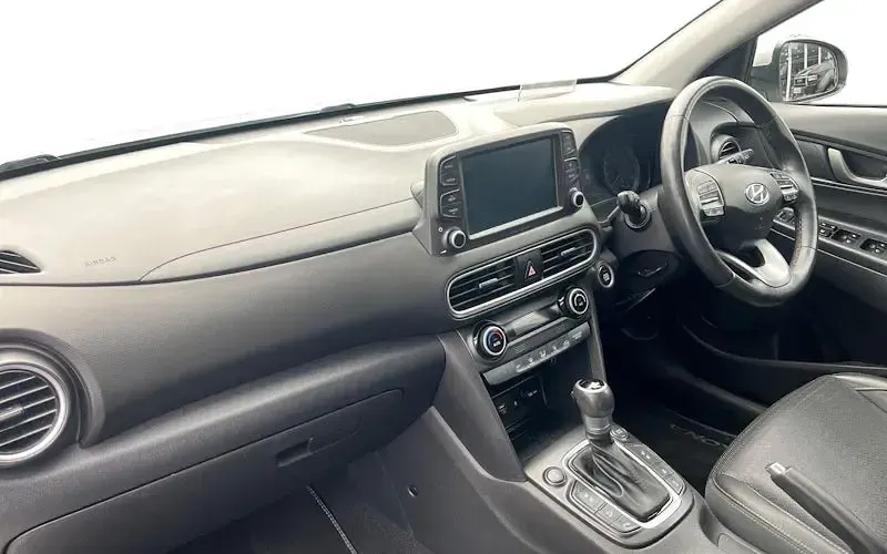 Second-hand Hyundai Kona Premium 177 CP (130 kW) 2020 SUV