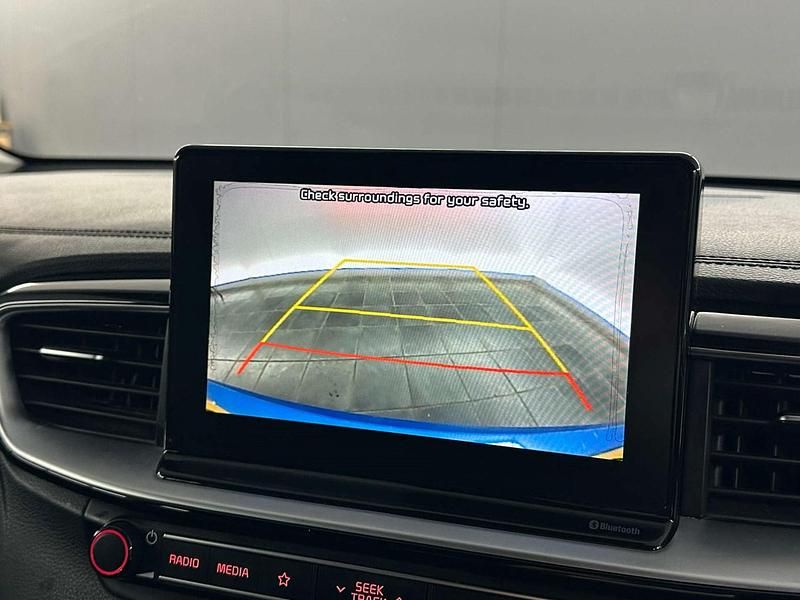 Used Kia Ceed 138 HP (101 kW) 2019 Blue Hatchback