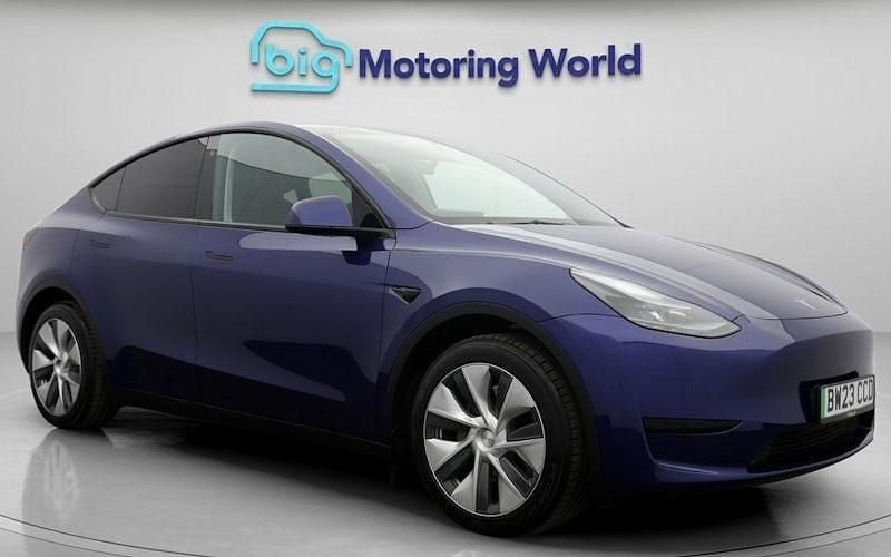 Used 2023 Tesla Model Y SUV | £23,300 (Good price) - Image 1/4