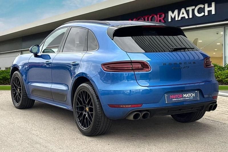Used Porsche Macan 360 HP (264 kW) 2017 Blue SUV