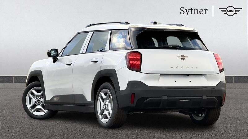 New Mini Aceman 133 kW (181 HP) 2025 White SUV