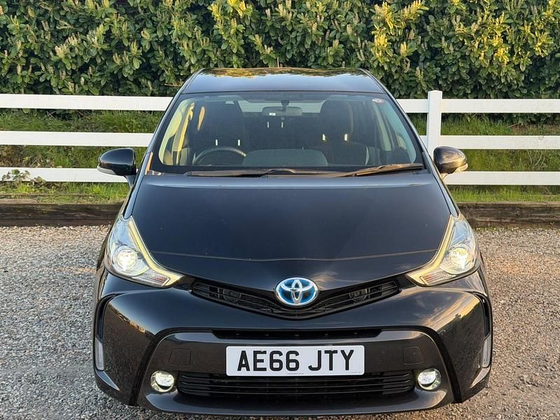 Used Toyota Prius+ 136 HP (100 kW) 2025 Black MPV