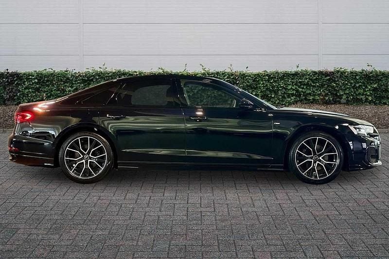 New Audi A8 Black Edition 281 HP (206 kW) 2025 Black Sedan