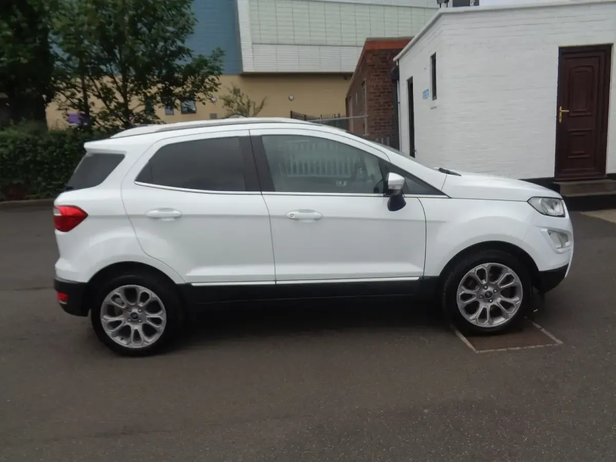 Used Ford Ecosport Titanium 125 HP (91 kW) 2019 White SUV