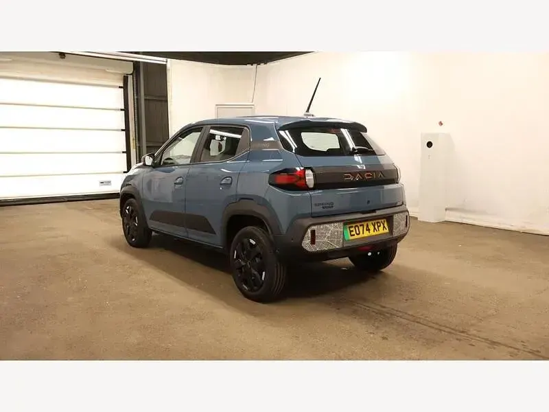 Used Dacia Spring Extreme 47 kW (65 HP) 2024 Blue Hatchback