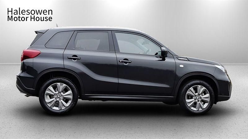 Used Suzuki Vitara 129 HP (94 kW) 2025 Black SUV