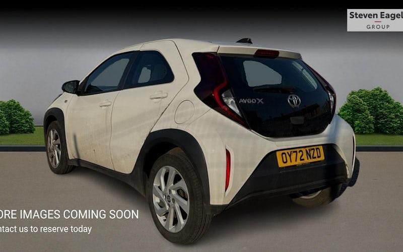 Used Toyota Aygo X PURE 72 HP (52 kW) 2025 SUV