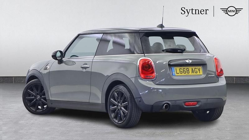 Used Mini Cooper Hatch 134 HP (98 kW) 2018 Grey Hatchback
