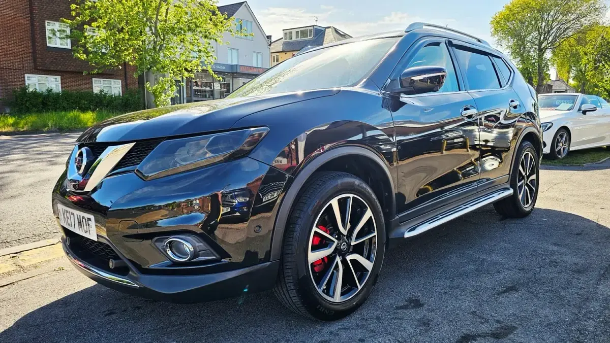 Used Nissan X-Trail Tekna 130 HP (95 kW) 2017 Black SUV