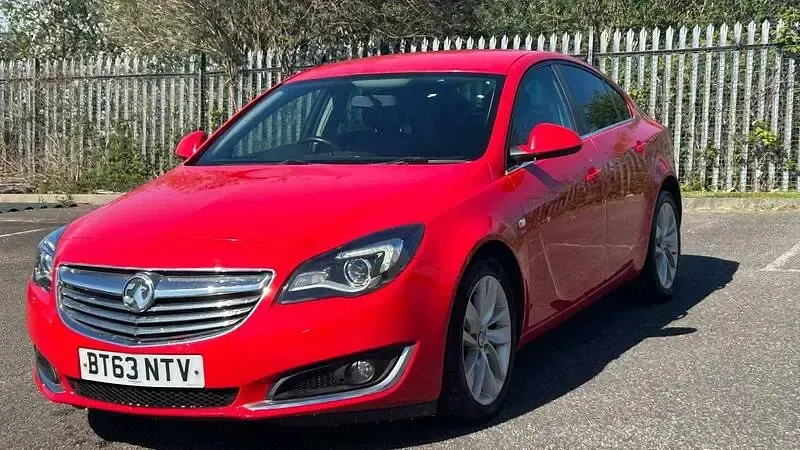Used Vauxhall Insignia SRi 2013 Red Hatchback