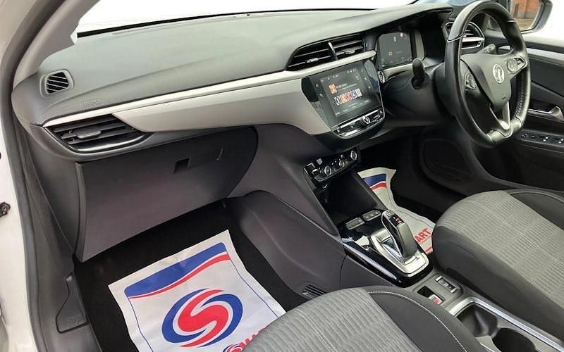Used Vauxhall Corsa-e 100 kW (136 HP) 2021 White Hatchback