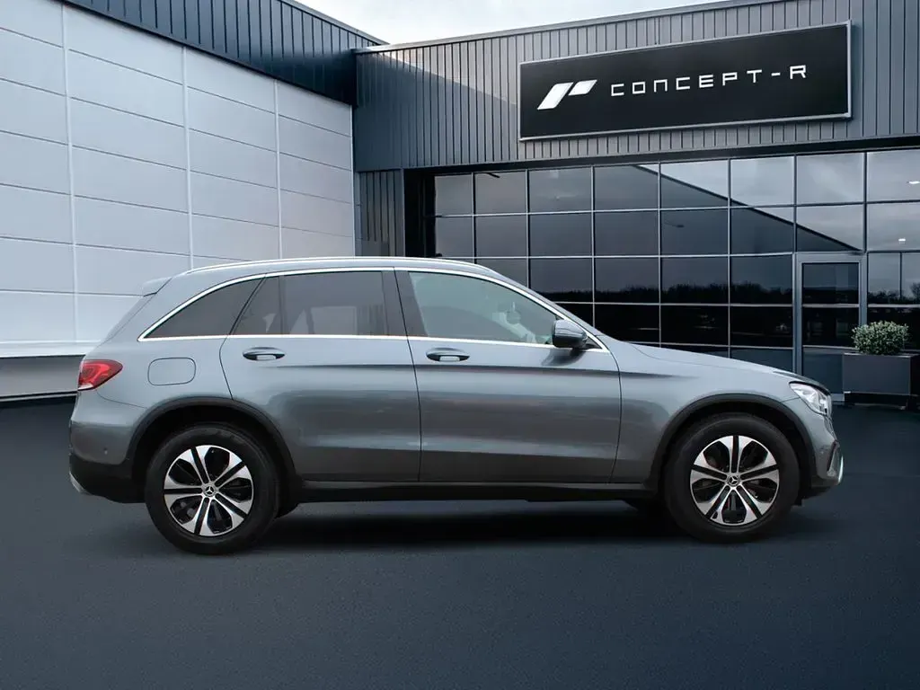 Used Mercedes GLC220 194 HP (142 kW) 2019 Grey SUV
