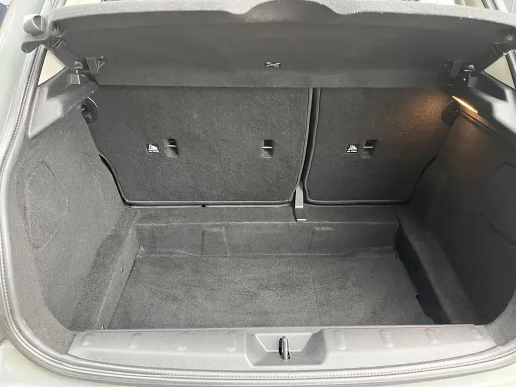 Usado Mini Cooper Hatch 136 HP (100 kW) 2016 Cinzento Citadino
