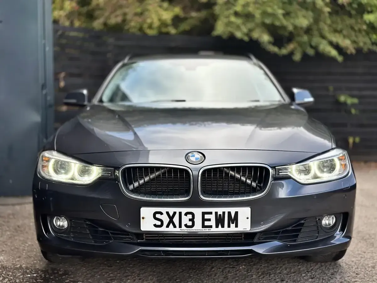 Used BMW 330 Performance 254 HP (186 kW) 2013 Grey Estate