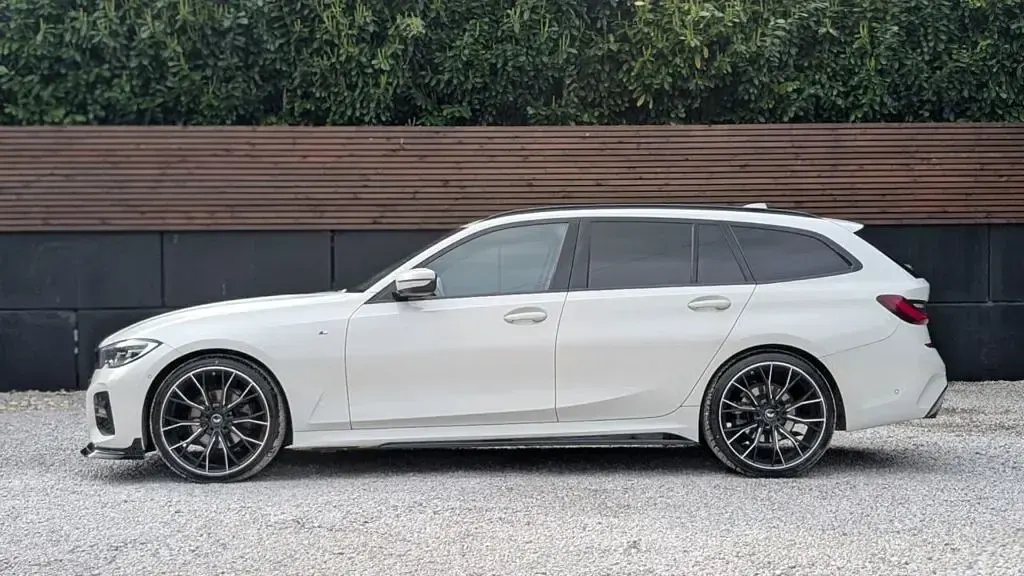 Used BMW 330e M Sport 292 HP (214 kW) 2022 White Estate
