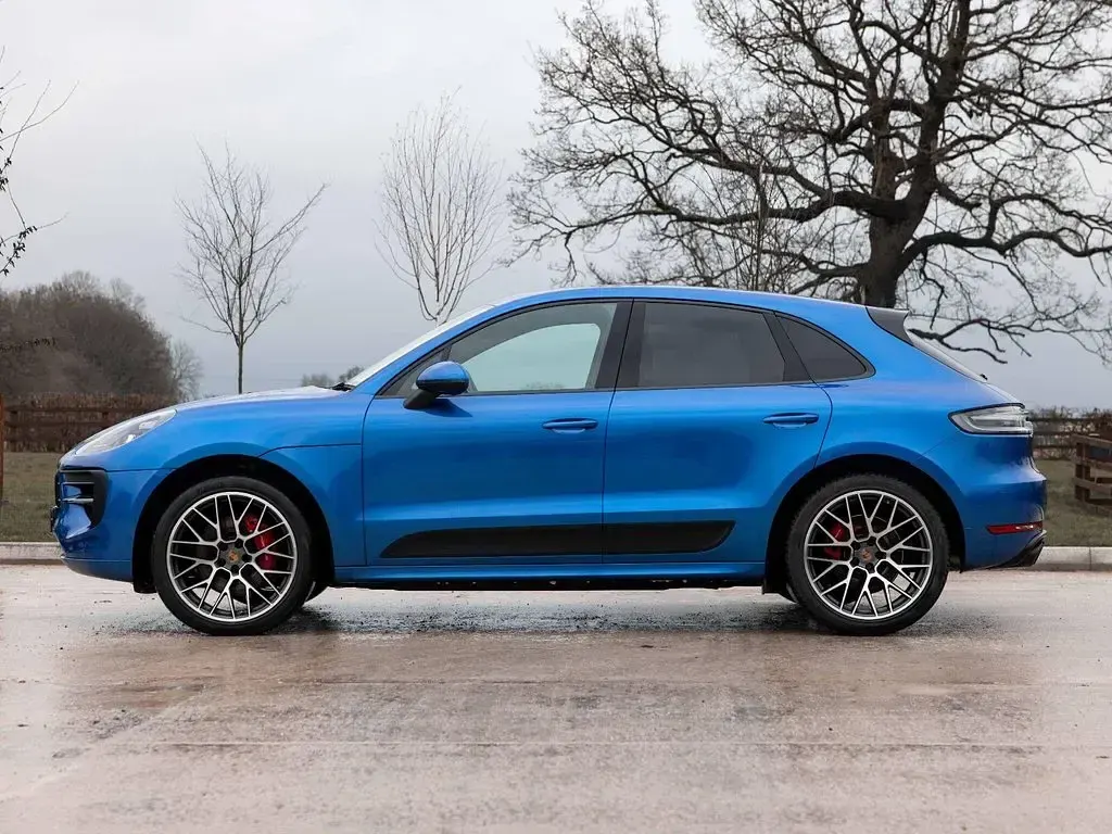 Used Porsche Macan 380 HP (279 kW) 2021 Blue SUV