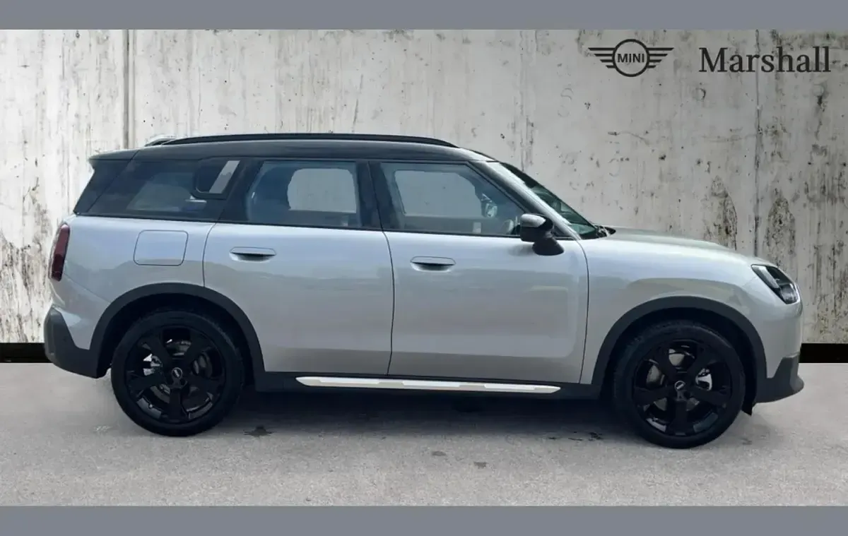 Used Mini Countryman Exclusive 168 HP (123 kW) 2025 Silver SUV