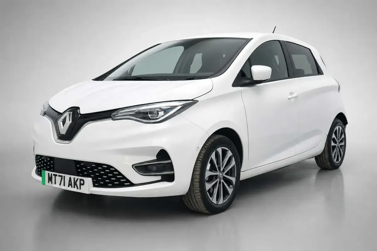 Used Renault Zoe GT-Line 100 kW (136 HP) 2021 White Hatchback