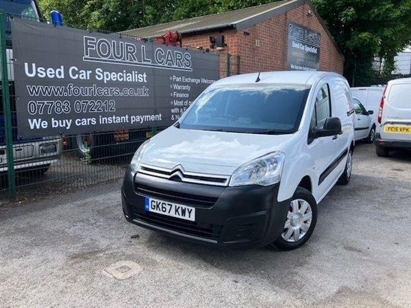 White Used 2017 Citroën Berlingo MPV | £5,195 (Fair price) - Image 1/1