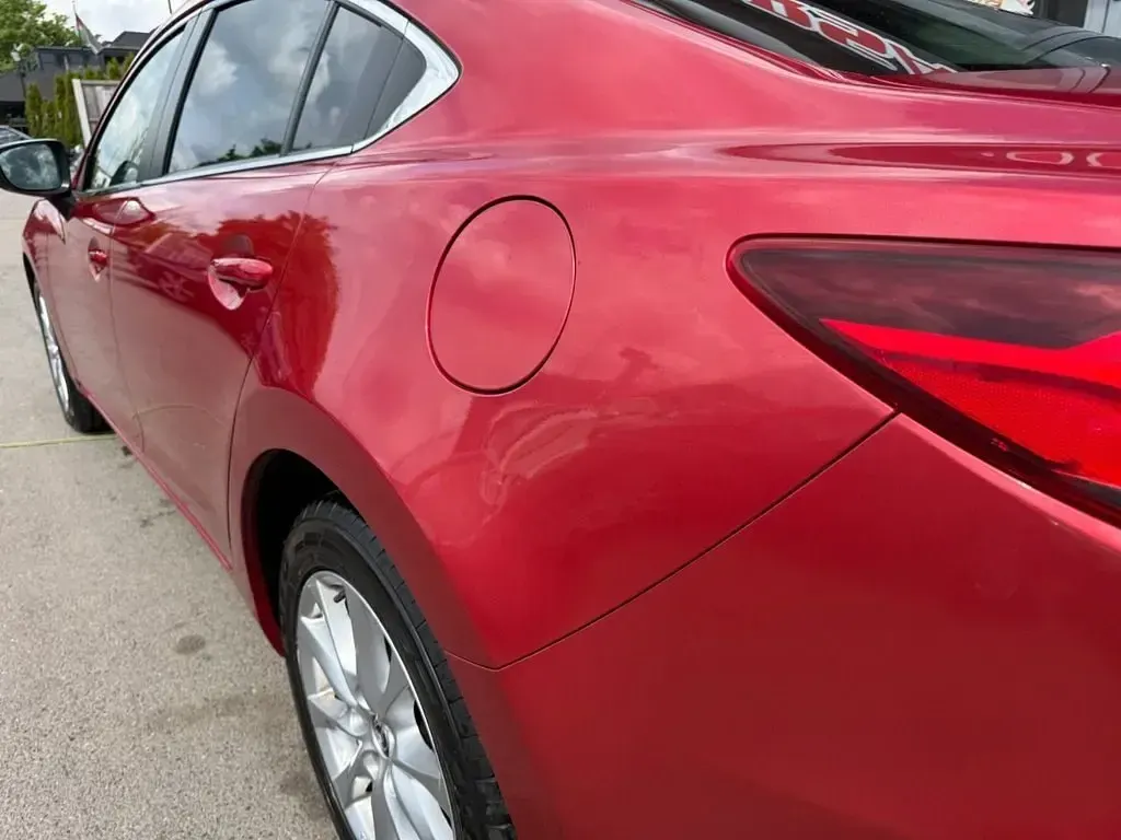 Usado Mazda 6 145 HP (106 kW) 2015 Vermelho Sedan