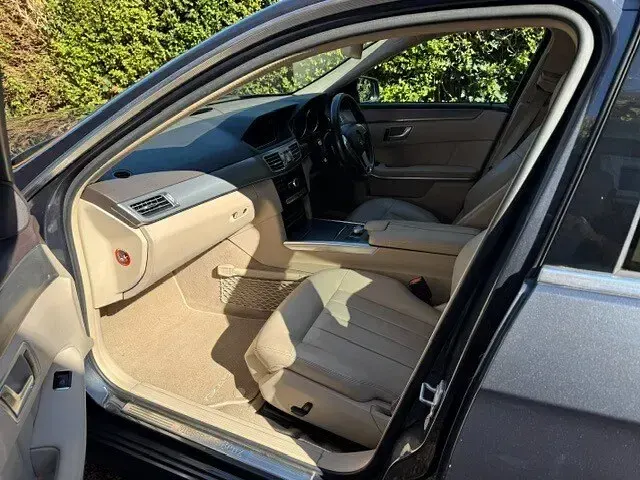 Used Mercedes E300 AMG line 2014 Grey Estate