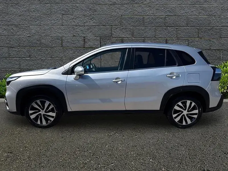 Used Suzuki SX4 S-Cross 129 HP (94 kW) 2024 Silver SUV