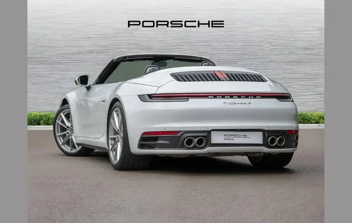Used Porsche 911S 444 HP (326 kW) 2021 White Cabriolet