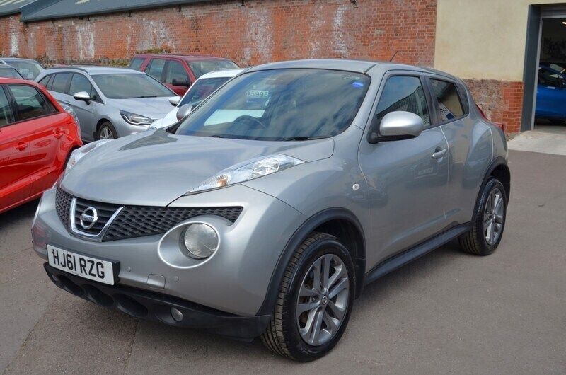 Silver Used 2011 Nissan Juke Tekna SUV | £3,750 (Expensive) - Image 1/4