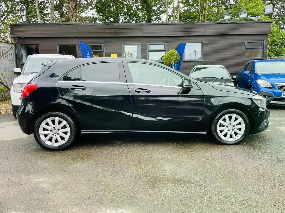Used Mercedes A180 SE 2013 Black Hatchback