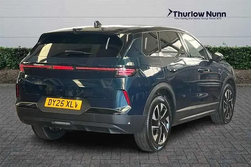 Used Vauxhall Grandland X Ultimate 136 HP (100 kW) 2025 Blue SUV