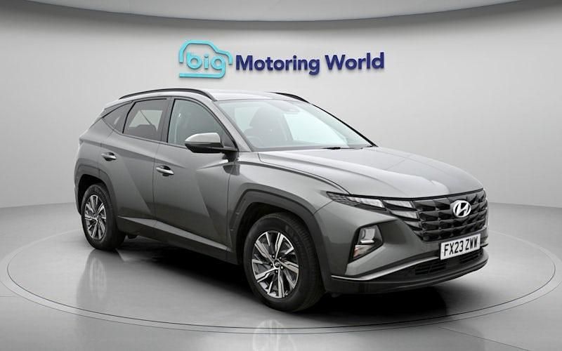Usado Hyundai Tucson SE 150 HP (110 kW) 2023 Cinzento SUV