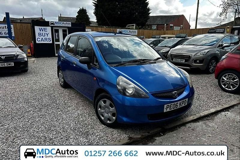 Used Honda Jazz S 78 HP (57 kW) 2006 Blue Hatchback