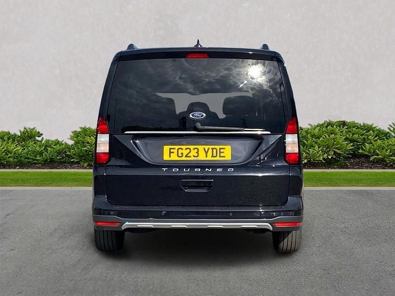 Used Ford Tourneo Connect Active 122 HP (89 kW) 2023 Black MPV