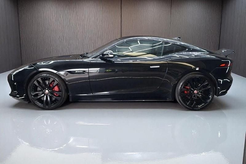 Used Jaguar F-Type R-Dynamic 380 HP (279 kW) 2019 Black Coupe