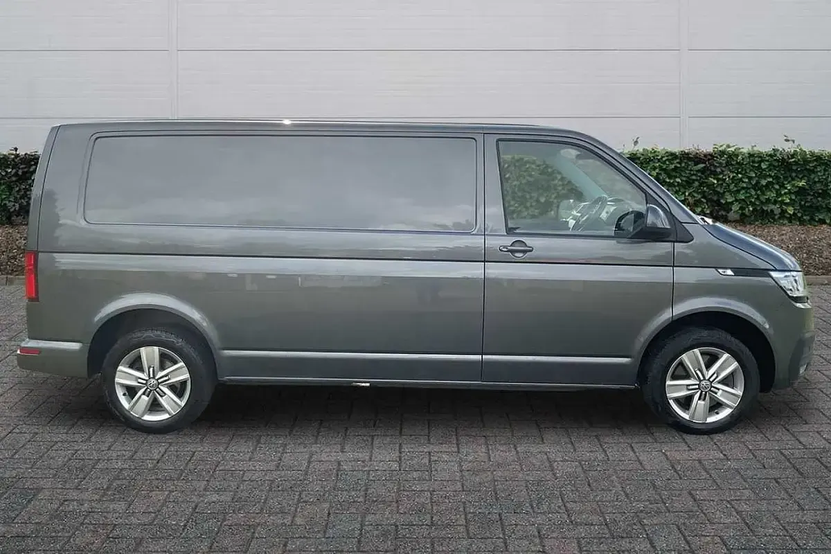 Used VW T6.1 Highline 2022 Indium grey Van