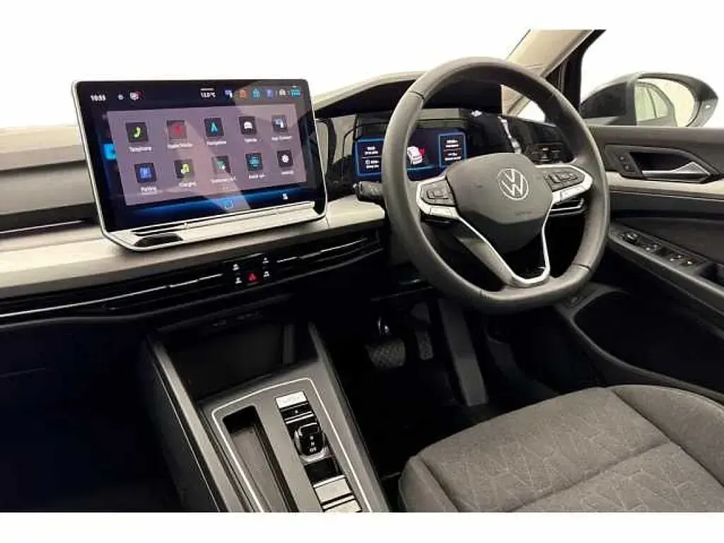 Used VW Golf VIII 204 HP (150 kW) 2025