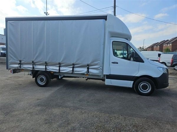 White Used 2020 Mercedes Sprinter Van | £31,194 - Image 1/1
