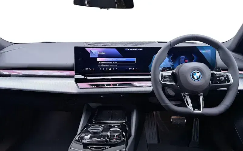 New BMW 530e M Sport 299 HP (219 kW) 2026 Sedan
