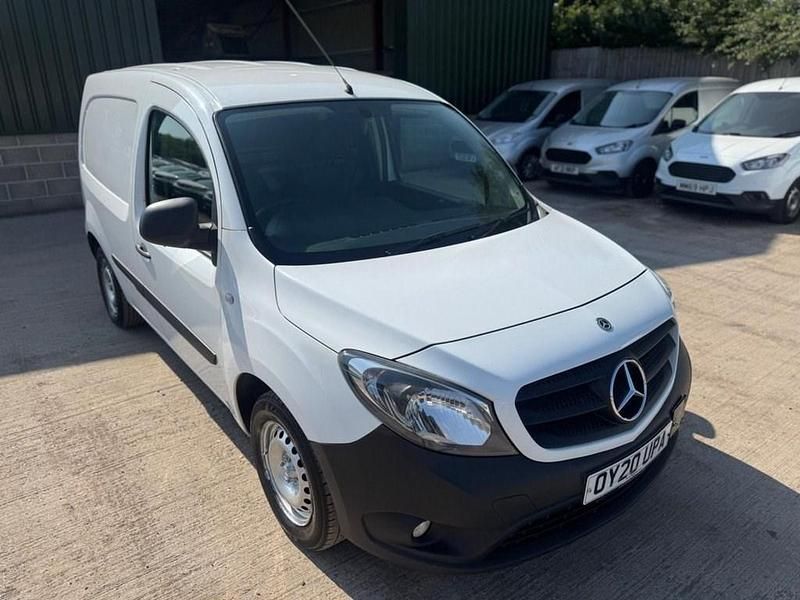 Used Mercedes Citan 109 94 HP (69 kW) 2020 White