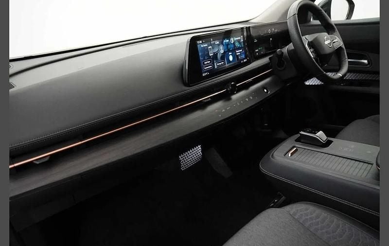 Used Nissan Ariya Advance 175 kW (239 HP) 2025 Grey SUV