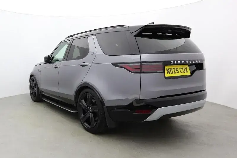 Used Land Rover Discovery 345 HP (253 kW) 2025 Grey SUV