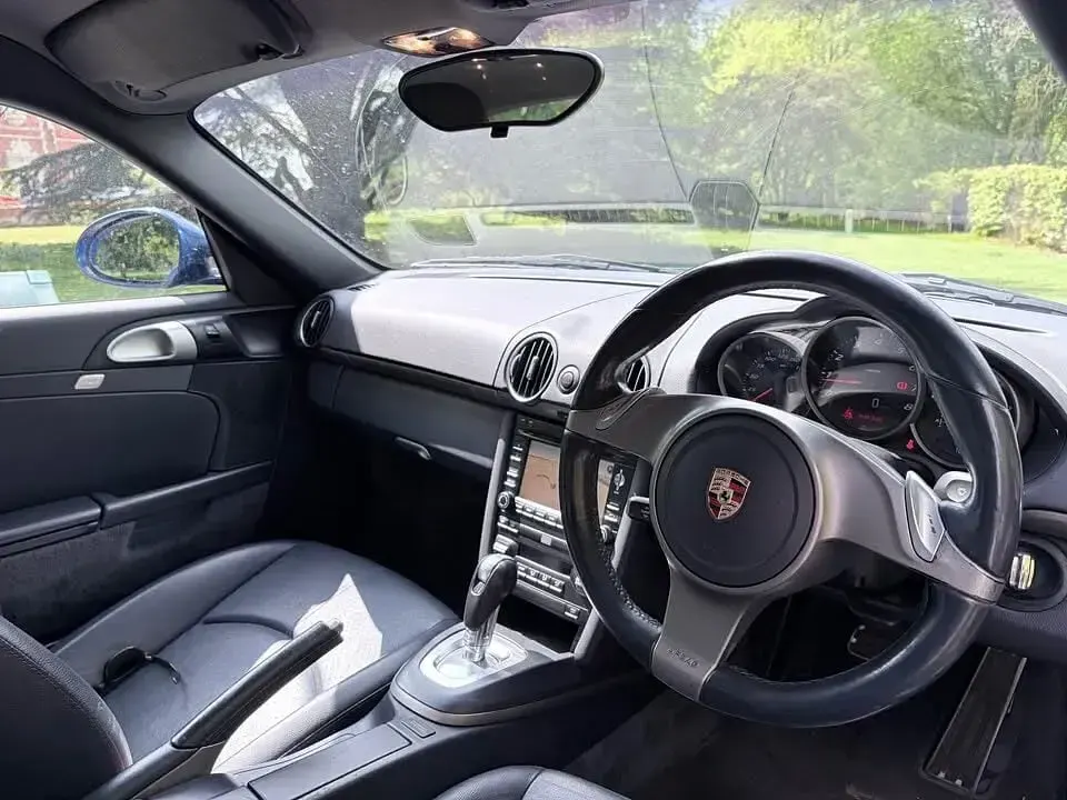 Used Porsche Cayman 265 HP (194 kW) 2010 Blue Coupe