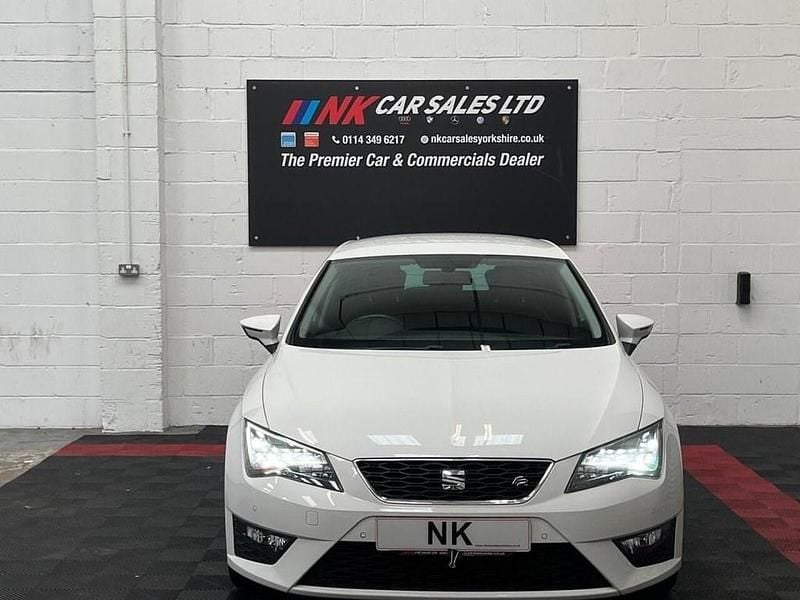 Used Seat Leon FR 150 HP (110 kW) 2014 White Hatchback