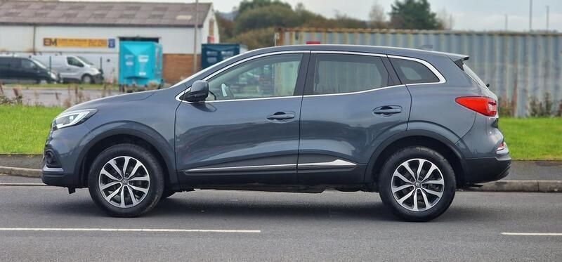 Used Renault Kadjar Iconic 140 HP (102 kW) 2021 Grey SUV