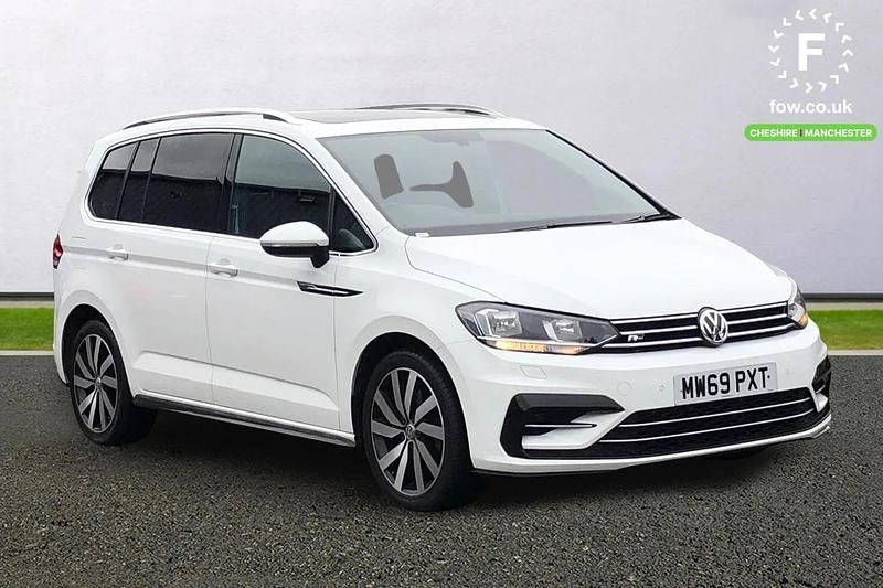 White Used 2019 VW Touran R-line MPV | £19,999 (Fair price) - Image 1/3