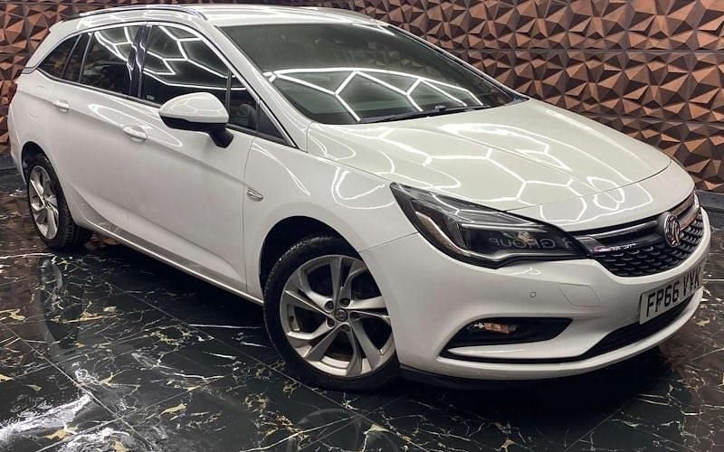 Usado Vauxhall Astra SRi 150 HP (110 kW) 2019 Carrinha